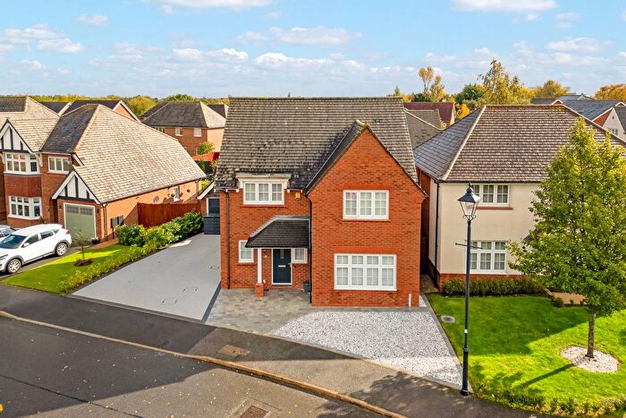 4 Bedroom Detached House For Sale In Hornsmill Avenue, Lancaster Place, Widnes, WA8