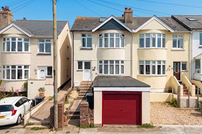 3 Bedroom End Of Terrace House For Sale In Barnfield Road, Paignton, TQ3