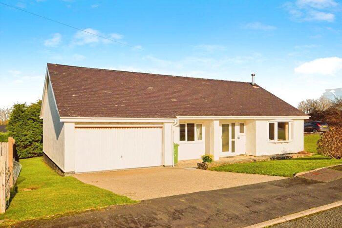 3 Bedroom Bungalow For Sale In Lon Cernyw, Bwlchtocyn, Gwynedd, LL53