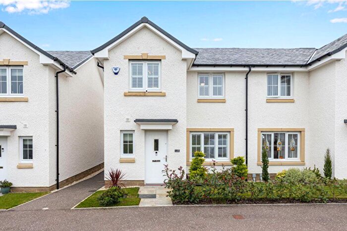 3 Bedroom End Of Terrace House For Sale In Otter Walk, Penicuik, EH26