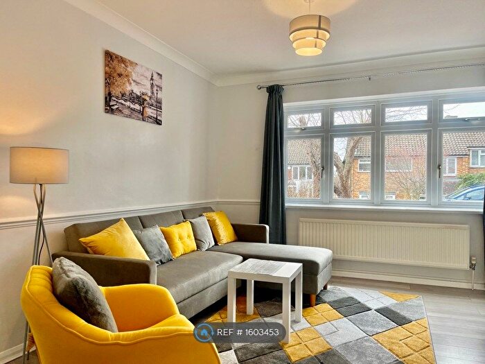 3 Bedroom Semi-Detached House To Rent In The Friars, Chigwell, IG7