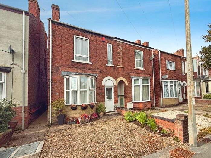 2 Bedroom Semi-Detached House For Sale In Ropery Road, Gainsborough, DN21