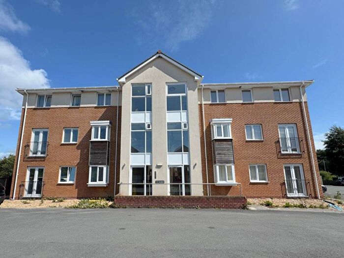 1 Bedroom Flat For Sale In Ty Rhos, Clos Gwilym, Llanbadarn Fawr, SY23