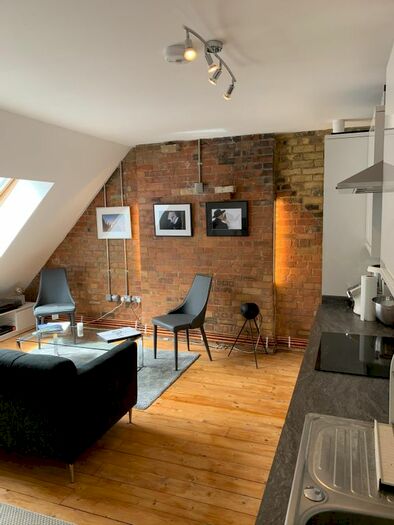 1 Bedroom Flat To Rent In Underwood Street, London, N1