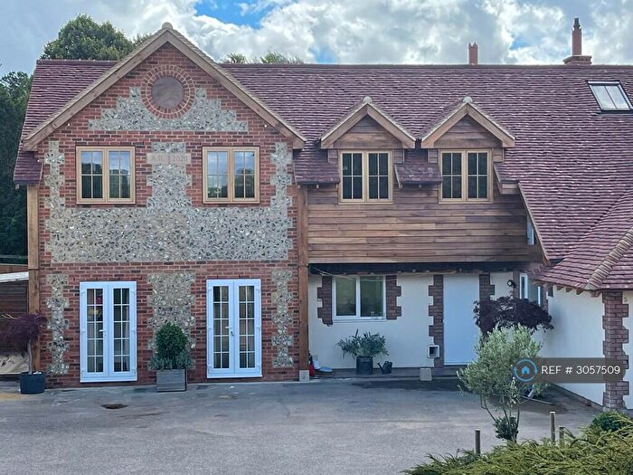 1 Bedroom Maisonette To Rent In Alandale House, Bramdean, Alresford, SO24
