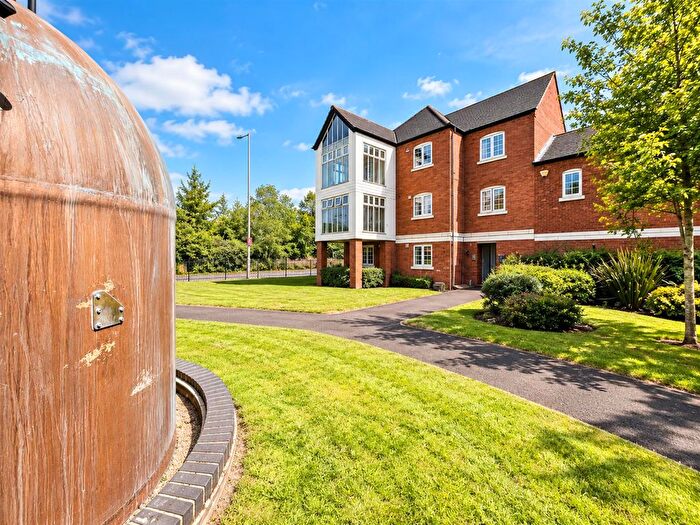 2 Bedroom Flat To Rent In Evershed Way, Burton Upon Trent, DE14