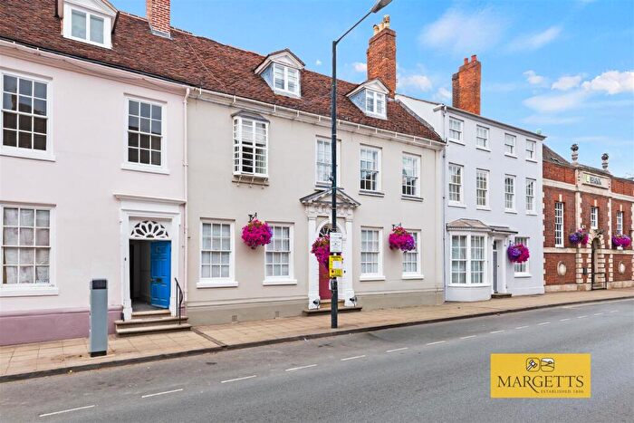 7 Bedroom Town House For Sale In High Street, Warwick, CV34
