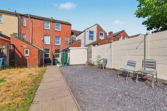 3 Bedroom Terraced House For Sale In Vine Street, Coventry, CV1