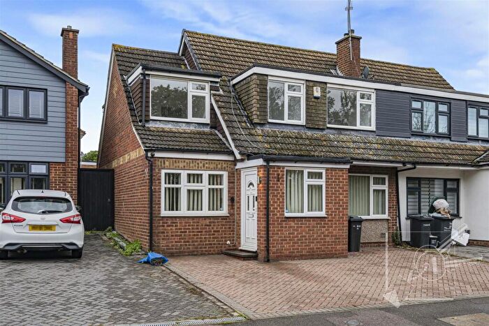 4 Bedroom House For Sale In Roman Road, Northfleet, Gravesend, DA11