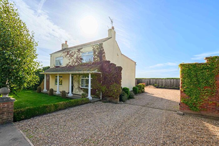3 Bedroom Detached House For Sale In Fishtoft Road, Fishtoft, PE21