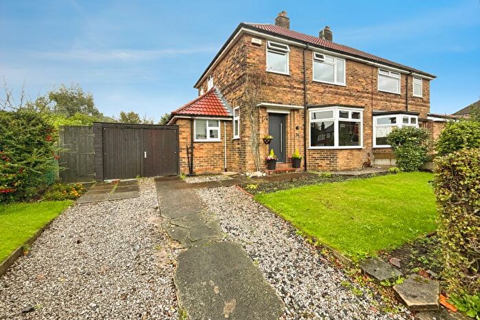 3 Bedroom Semi-Detached House For Sale In Ellesmere Street, Swinton, Manchester, Greater Manchester, M27