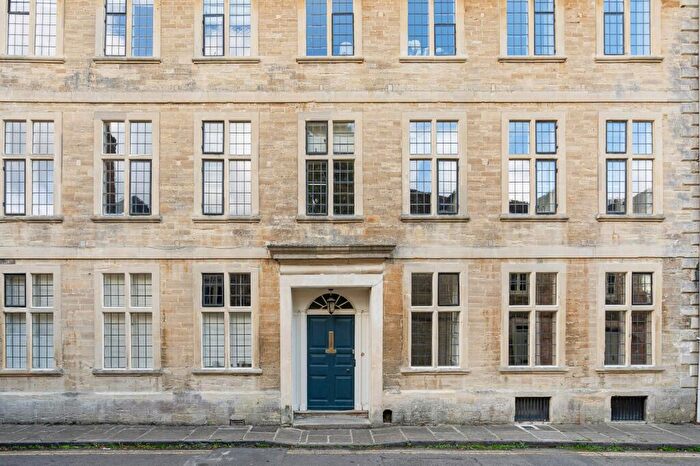 7 Bedroom Semi-Detached House To Rent In Coxwell Street, Cirencester, Gloucestershire, GL7