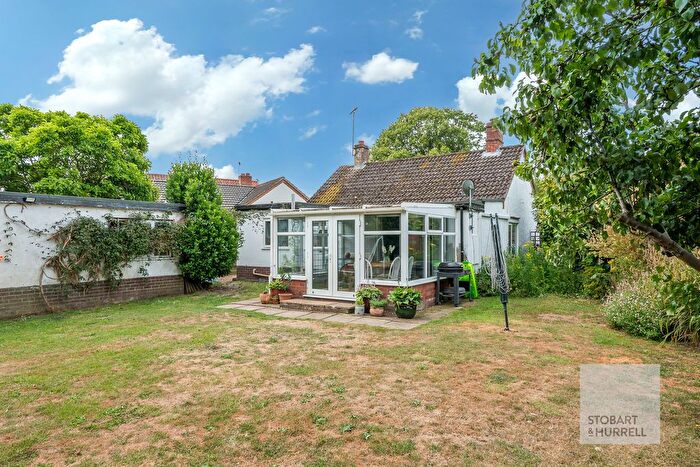 3 Bedroom Detached Bungalow For Sale In Laburnum Grove, Reepham, Norfolk, NR10