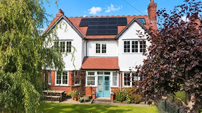 6 Bedroom Detached House For Sale In Kings Road, Ilkley, West Yorkshire, LS29