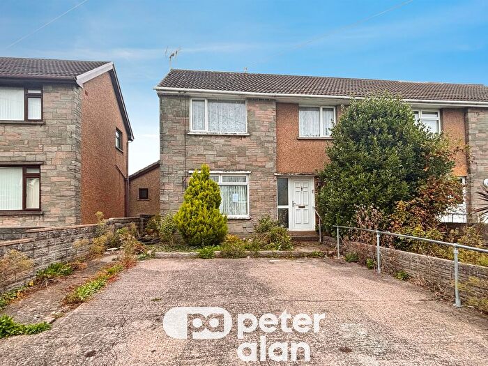 3 Bedroom Semi-Detached House For Sale In Ton Glas, Bridgend, CF31