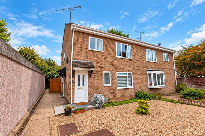 2 Bedroom Maisonette For Sale In Ainsley Gardens, Eastleigh, SO50