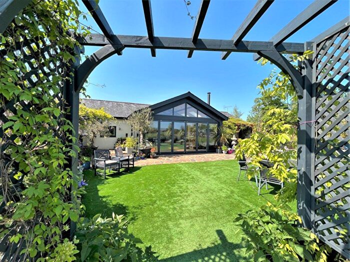 4 Bedroom Detached Bungalow For Sale In Willand Road, Halberton, Tiverton, EX16