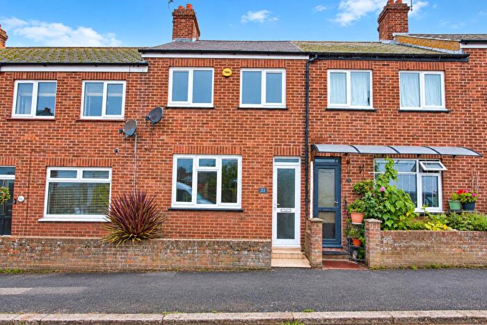 2 Bedroom Terraced House For Sale In Burrow Road, Folkestone, Kent, CT19