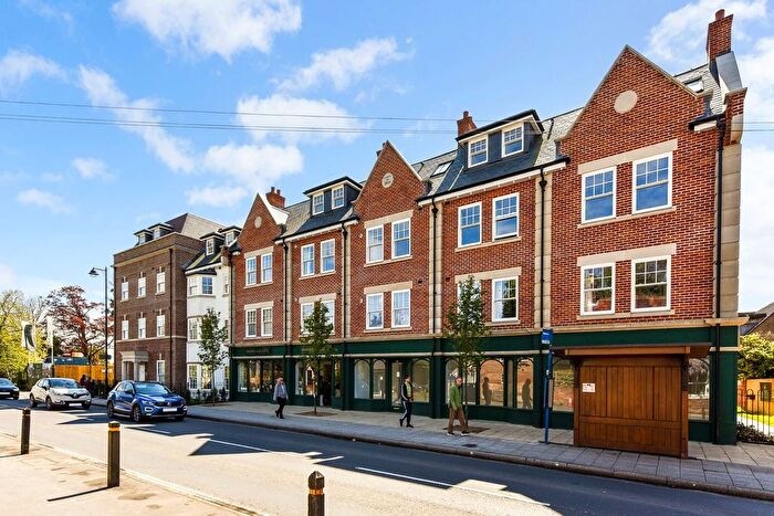 2 Bedroom Flat For Sale In Glasshayes Way, Lyndhurst, SO43