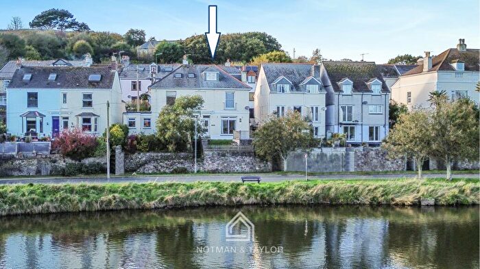 4 Bedroom Semi-Detached House For Sale In Osborne Villas, Millbrook, PL10