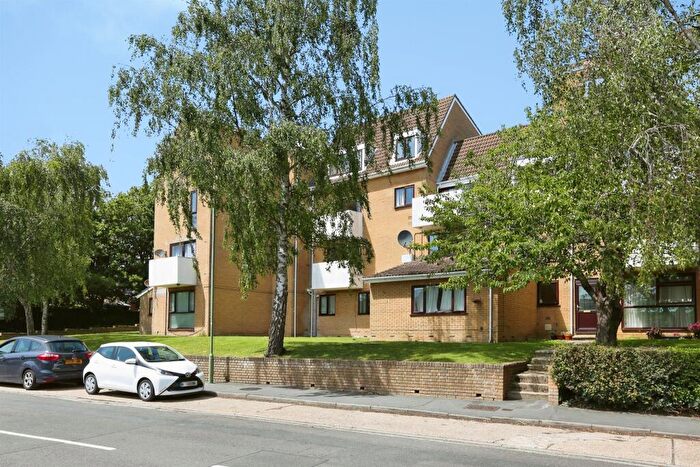 2 Bedroom Apartment To Rent In Frogmore, Fareham, PO14