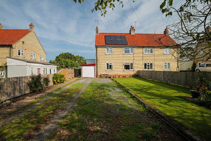 3 Bedroom Semi-Detached House For Sale In The Drove, West Raynham, NR21