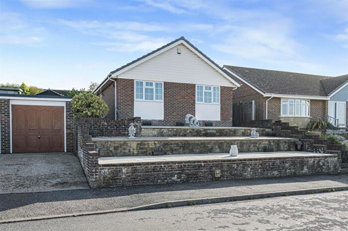 3 Bedroom Detached Bungalow For Sale In Victor Close, Seaford, BN25