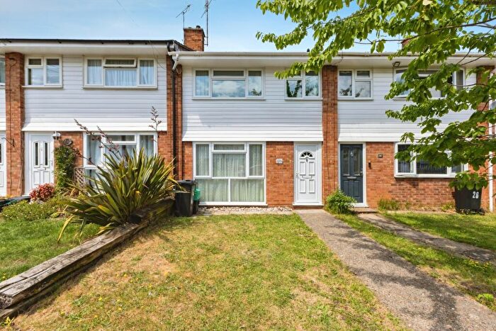 3 Bedroom Terraced House To Rent In Reynards Close, Winnersh, Wokingham, RG41
