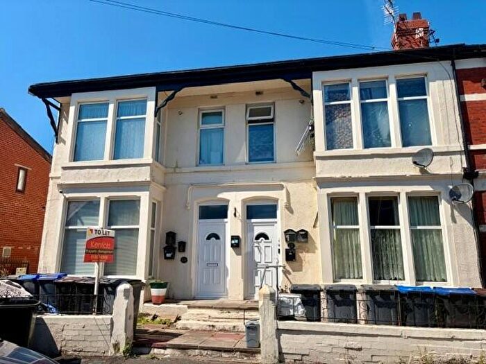 1 Bedroom Flat To Rent In Saville Road, Blackpool, Lancashire, FY1