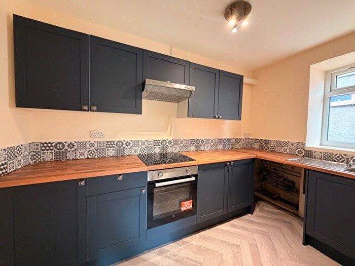 1 Bedroom Flat To Rent In Tulketh Road, Ashton-on-ribble, Preston, PR2