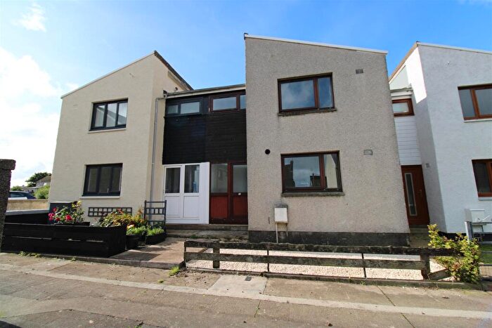 2 Bedroom Terraced House For Sale In North Murchison Street, Wick, KW1