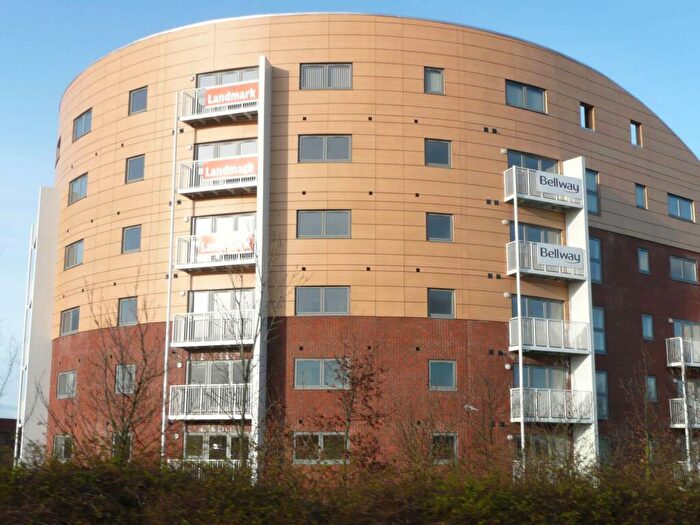 2 Bedroom Flat To Rent In Staverton Grove, Broughton, Milton Keynes, MK10