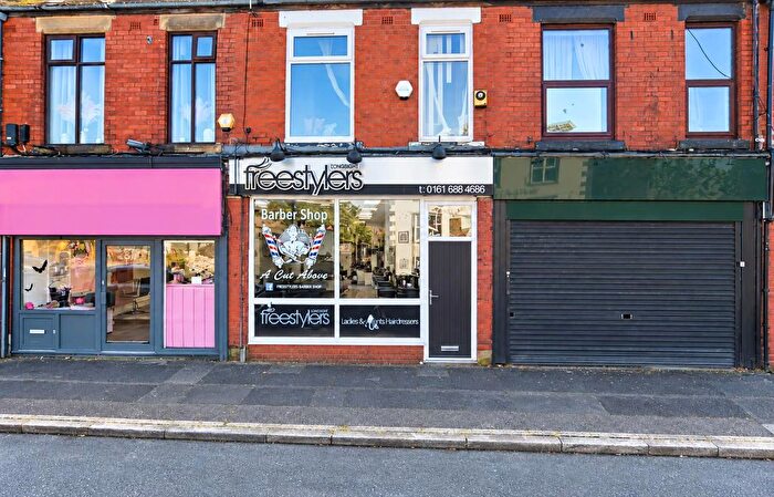 2 Bedroom Property For Sale In Oldham Road, Failsworth, Manchester, M35