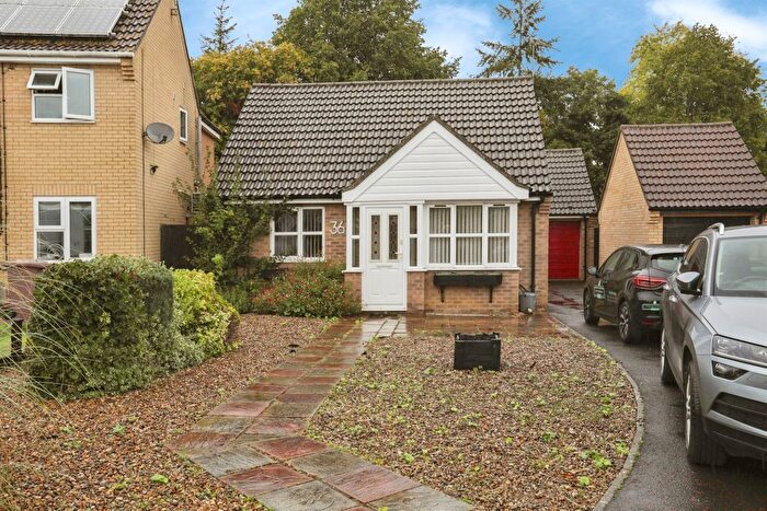 2 Bedroom Detached Bungalow For Sale In Michaelhouse Way, Stanton, Bury St. Edmunds, IP31