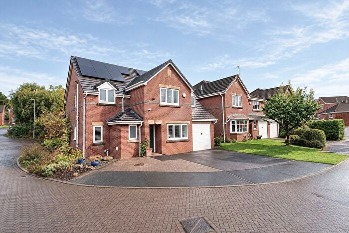 4 Bedroom Detached House For Sale In Knowles Wood Drive, Chorley, PR7