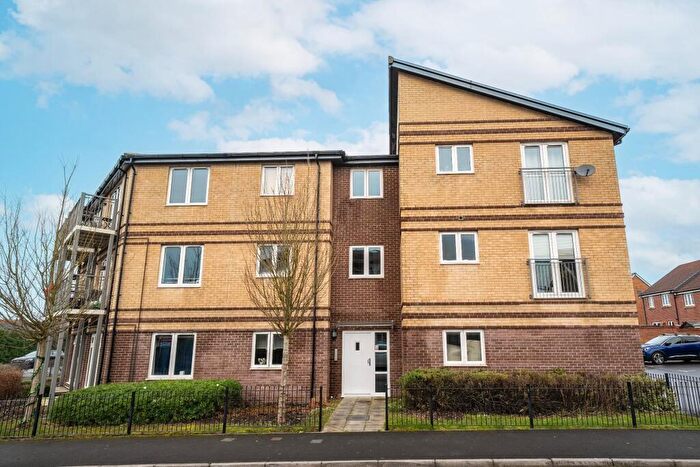 2 Bedroom Apartment To Rent In Halter Way, Andover, Hampshire, SP11