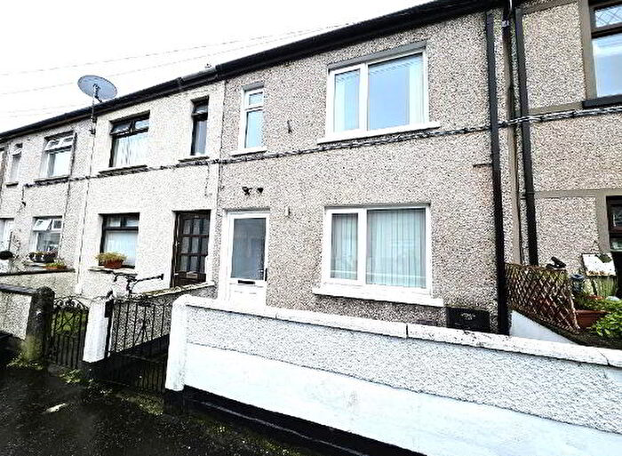 2 Bedroom Mid Terraced House To Rent In Thomas Street, Carrickfergus, BT38