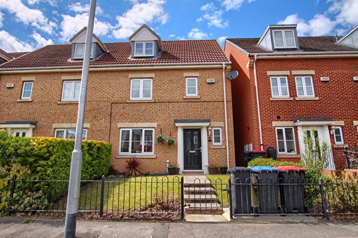 4 Bedroom Property For Sale In Horncliffe Row, Middlesbrough, TS5