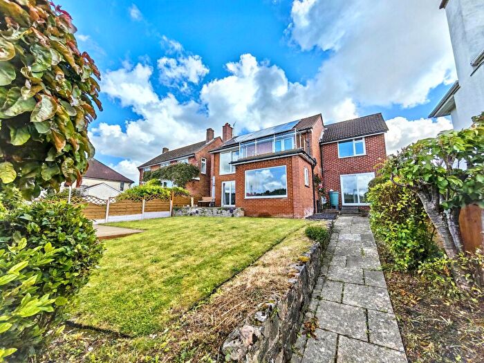 3 Bedroom Detached House For Sale In Cowley, Exeter, EX4