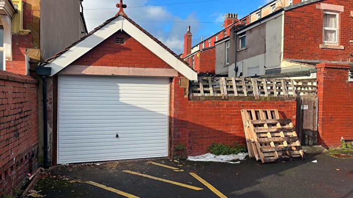 Garage / Parking To Rent In Bloomfield Road, Blackpool, FY1