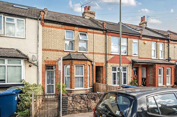 3 Bedroom Terraced House For Sale In Crescent Road, Barnet, EN4