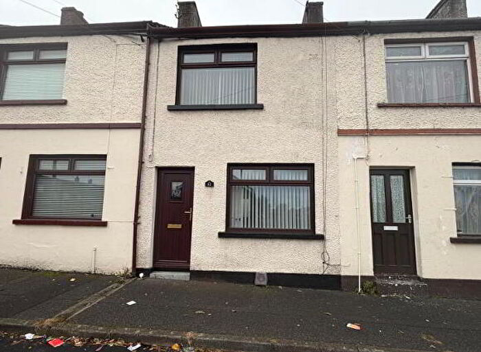 3 Bedroom Mid Terraced House To Rent In Shankill Street, Craigavon, BT66