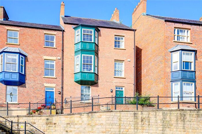 8 Bedroom End Of Terrace House For Sale In Highgate, Durham, DH1