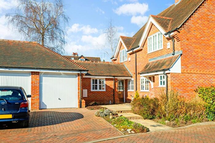 2 Bedroom Semi-Detached House To Rent In Wrights Yard Great Missenden, HP16