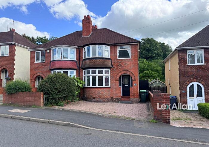3 Bedroom Semi-Detached House For Sale In Barrs Road, Cradley Heath, B64