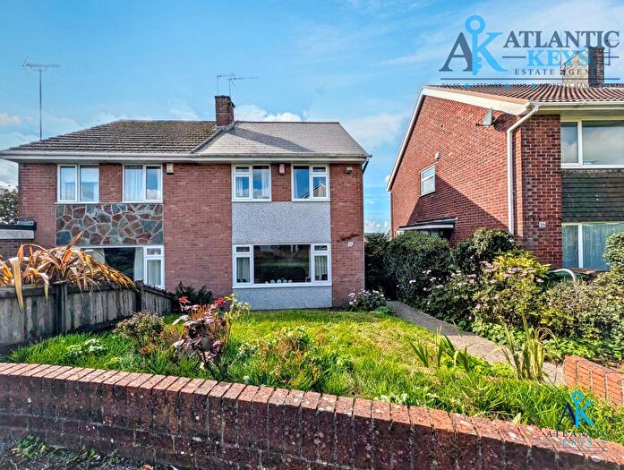 3 Bedroom Semi-Detached House For Sale In Henley Drive, Tamerton Foliot, Devon, PL5