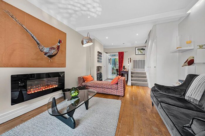 2 Bedroom Terraced House To Rent In Bermondsey Street, Borough, SE1