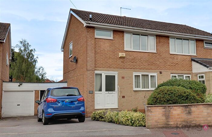 3 Bedroom Semi-Detached House For Sale In Church View, Killamarsh, Sheffield, S21