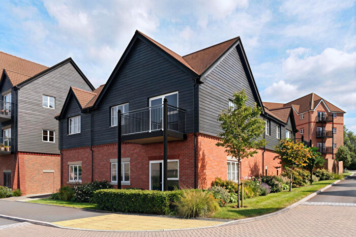 1 Bedroom Flat For Sale In Mallard House, Abbey Barn Park, High Wycombe, HP10