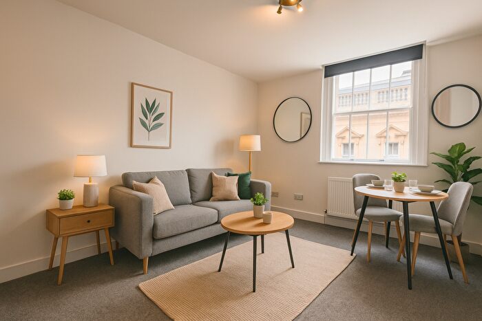 1 Bedroom Flat To Rent In North Street, Brighton, East Sussex, BN1